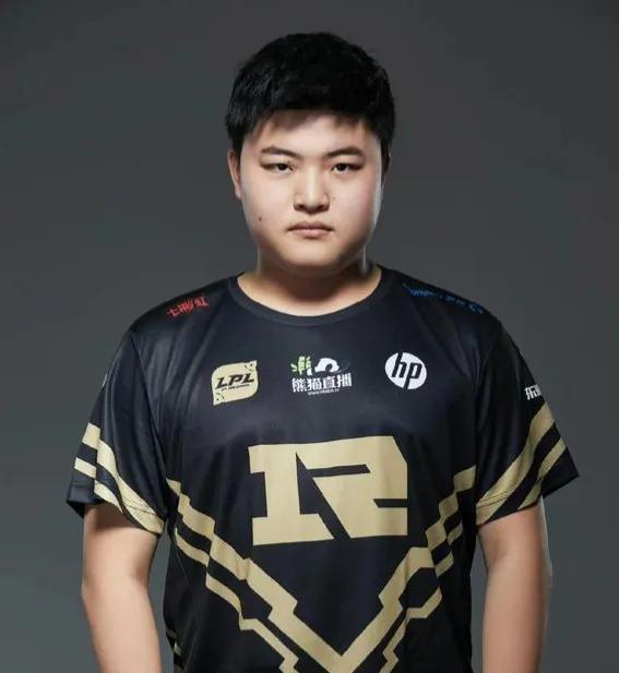 Kaiyun-Uzi迎来七赛季高光表现,RNG球迷沸腾!的简单介绍